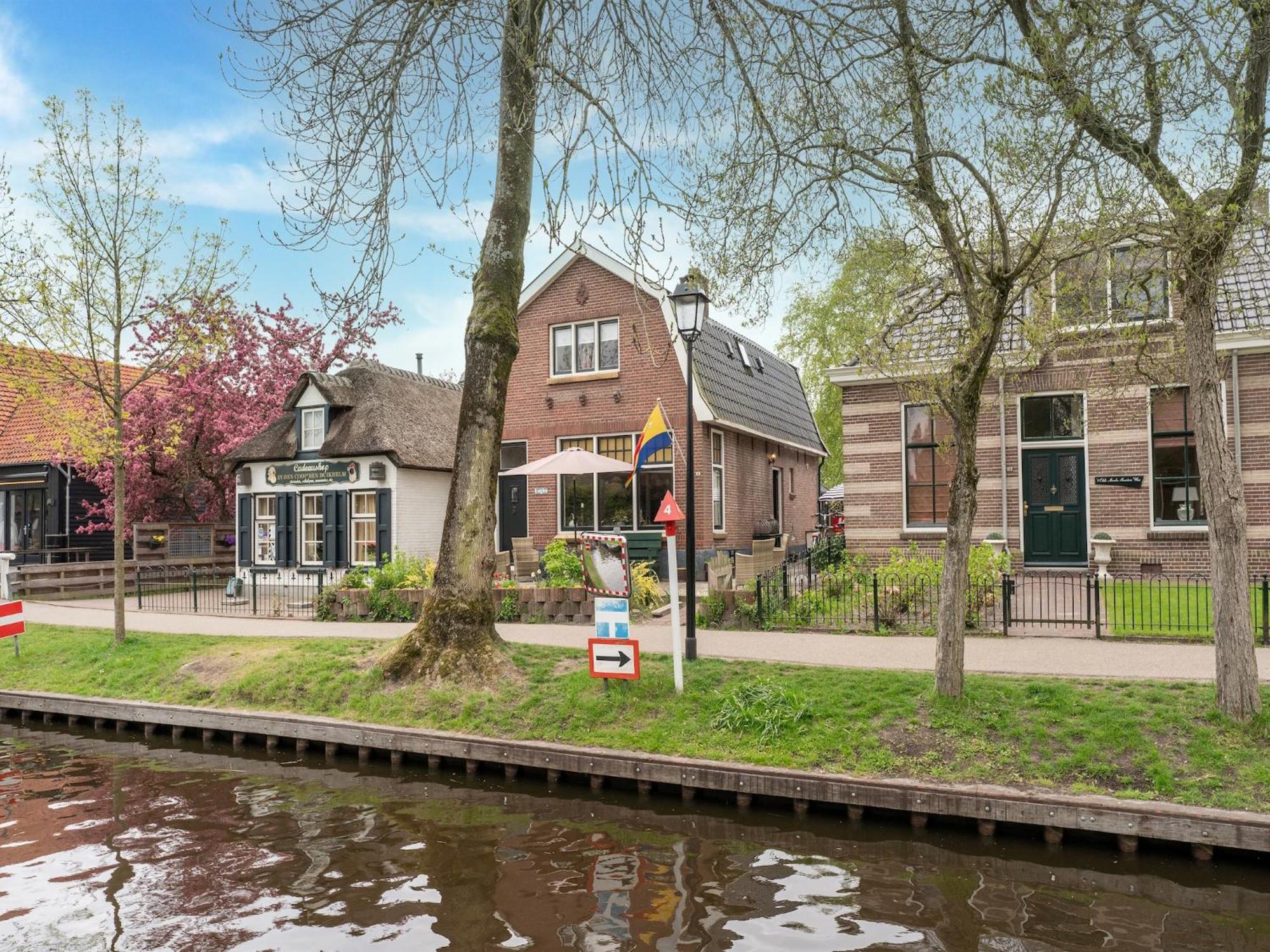 Lodge In Giethoorn With Breakfast 외부 사진