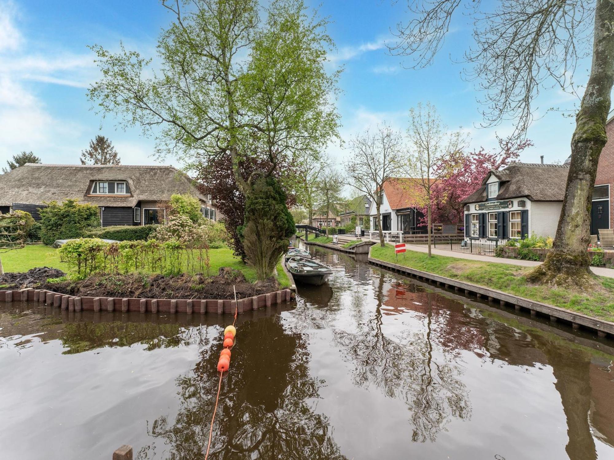 Lodge In Giethoorn With Breakfast 외부 사진