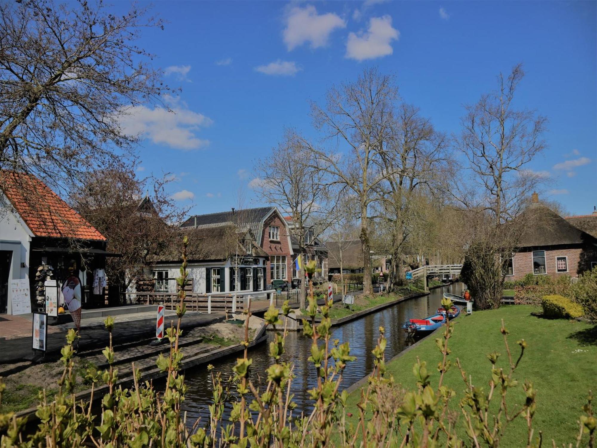 Lodge In Giethoorn With Breakfast 외부 사진